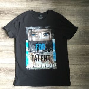 Express Graphic Tee