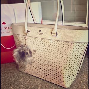 ♠️Kate Spade Huntington tote bag♠️
