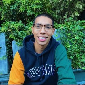 Meet your Posher, Edgar