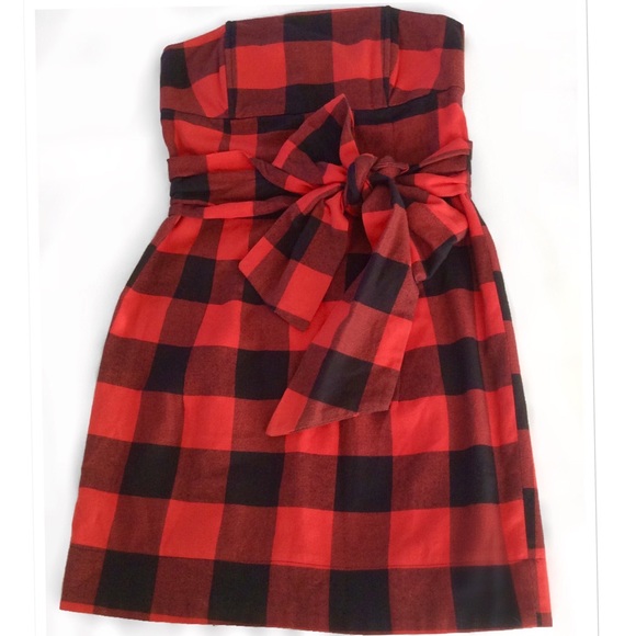 H&M Dresses & Skirts - ❗️FINAL❗️Plaid Flannel Strapless Holiday Dress
