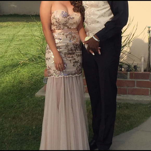 ‼️SALE‼️ Rose Gold Sequin Mermaid Dress✨ - Picture 4 of 4