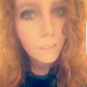 Meet your Posher, Brittni