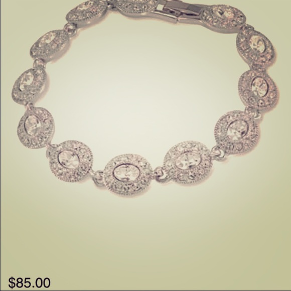 Carolee Bracelet