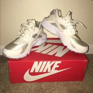 Nike huaraches