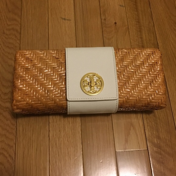 tory burch rattan clutch