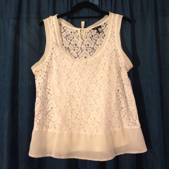 White floral crochet top
