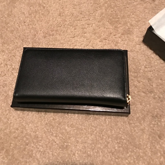Authentic YSL Wallet - Picture 2 of 3