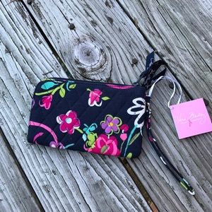 Vera Bradley Zip Zip Wristlet
