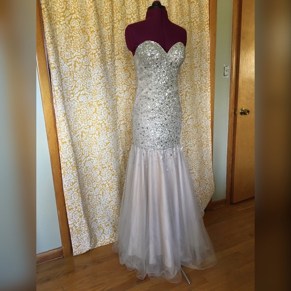 Mermaid Prom Dress Glamour by TERANI COUTURE - Picture 1 of 4