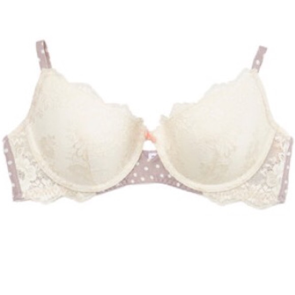 Marilyn Monroe Intimates Collection - Picture 2 of 2