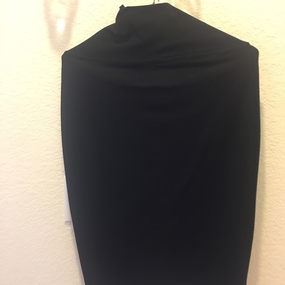 Bebe skirt