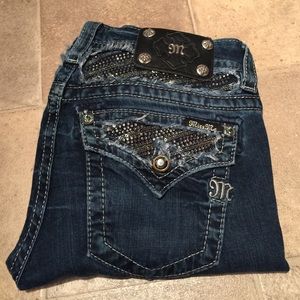 Miss Me Jeans- cropped/sparkly jeans