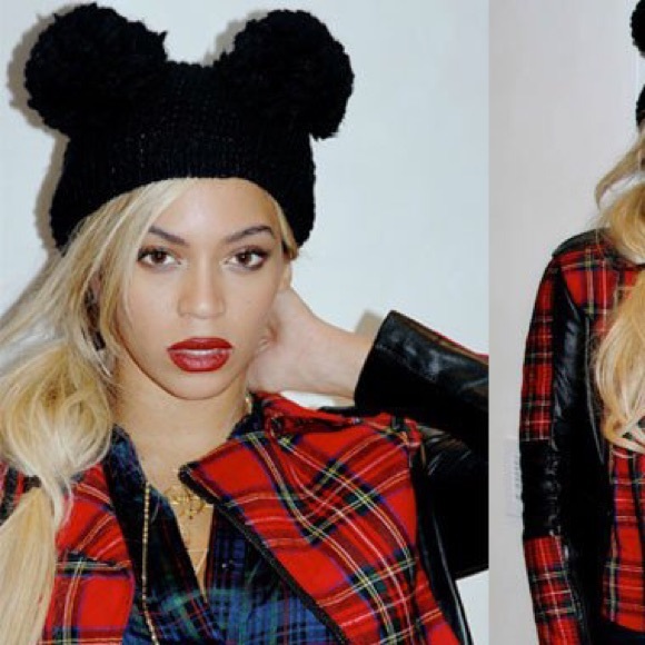 mickey mouse pom pom hat