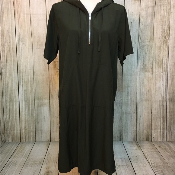 Green Long Hooded Half-Zip Top