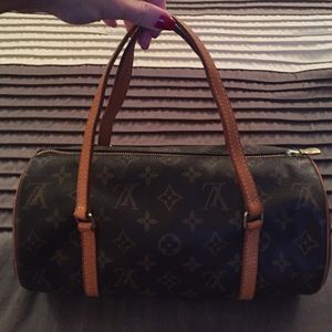 Louis Vuitton Papillon 26 monogram bag