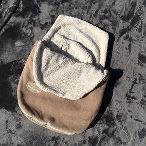 ON SALE JJ Cole Original Bundleme Car seat cover