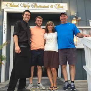 Meet your Posher, Hunter