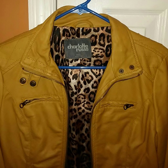 • Charlotte Russe •