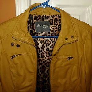 • Charlotte Russe •