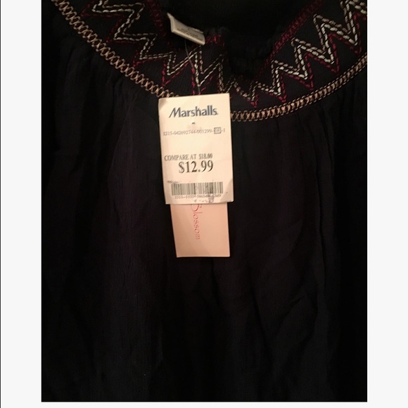 Off shoulder top - Picture 2 of 2
