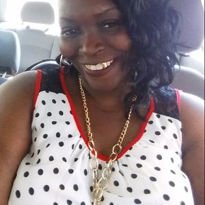 Meet your Posher, Debra