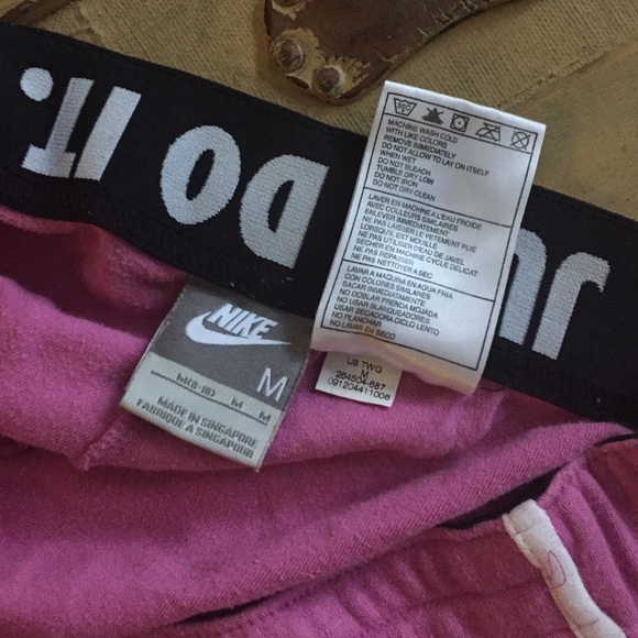 NIKE SHORTS 💯% COTTON STRETCH WORKOUT RUN GYM SHORTS 70s HEM RETRO M - Picture 7 of 8