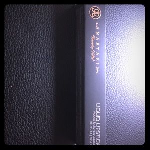 Anastasia Beverly Hills Lipstick Heathers