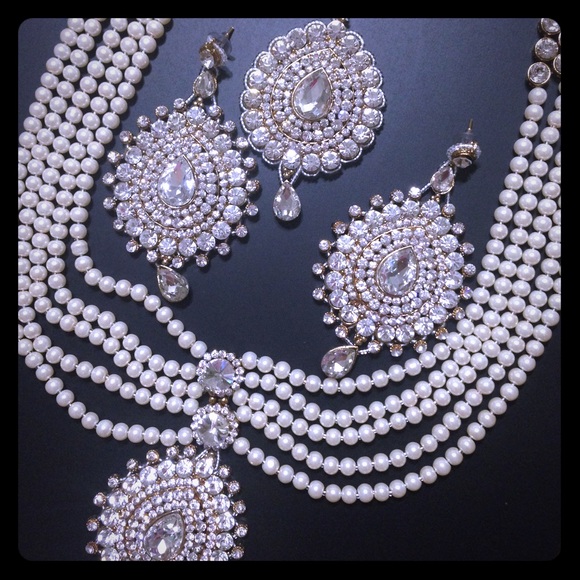 Pearl Necklace earrings headpiece jewelry set