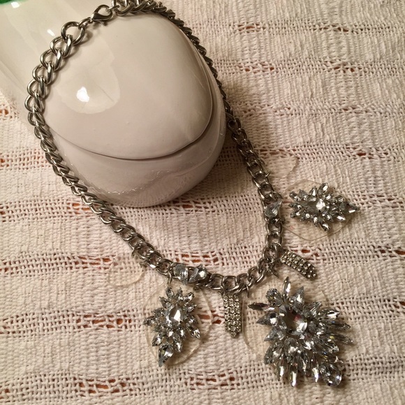 Nordstrom Jewelry - Rhinestone lucite statement
