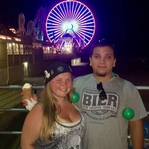 Meet your Posher, Courtney