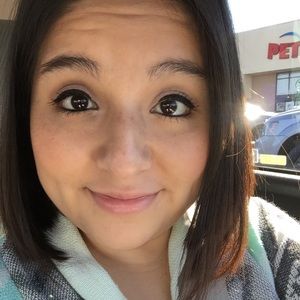 Meet your Posher, Heidi