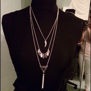 NWT: Gorgeous 3 Tiered Tassel Necklace