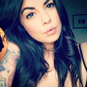 Meet your Posher, Erica