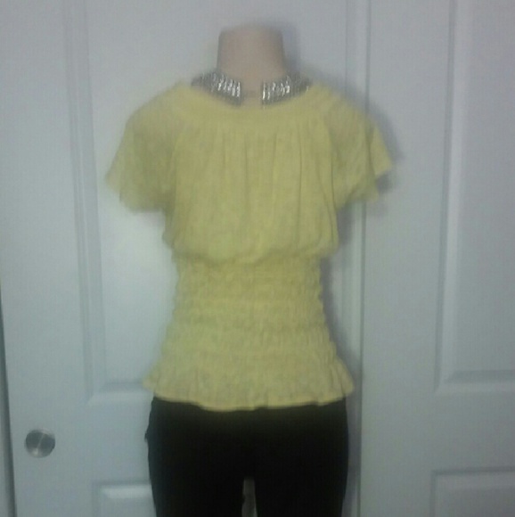 DKNY short sleeve form-fitting Top - Picture 2 of 3