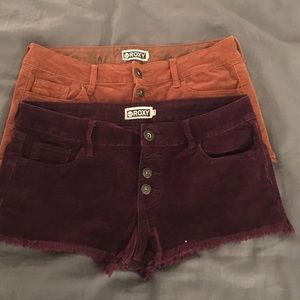 2 pairs of roxy shorts
