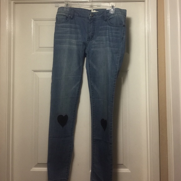 BCBG Jasper Skinny Jeans
