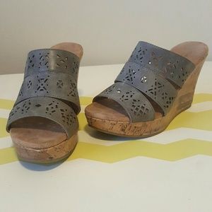 Maurices Wedges