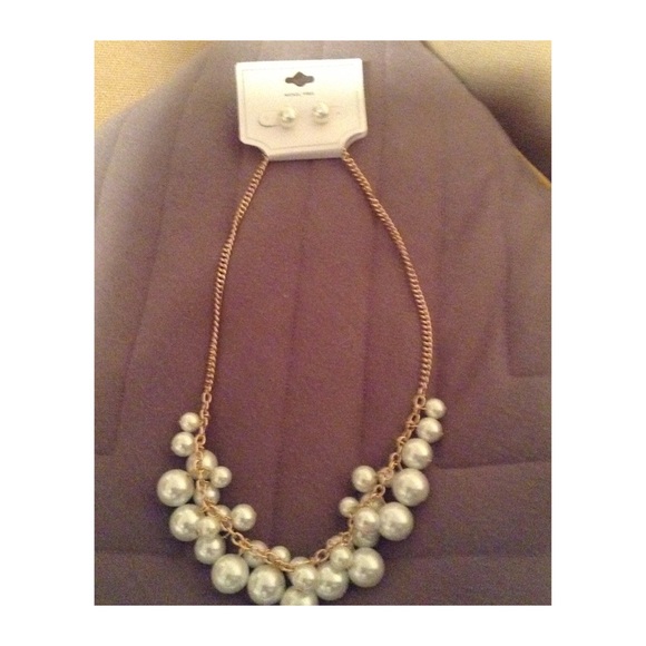 Pearl jewelry set
