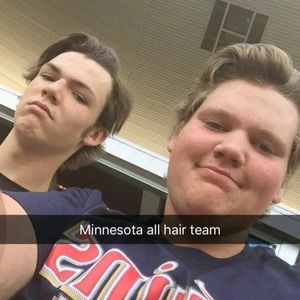 Meet your Posher, Logan