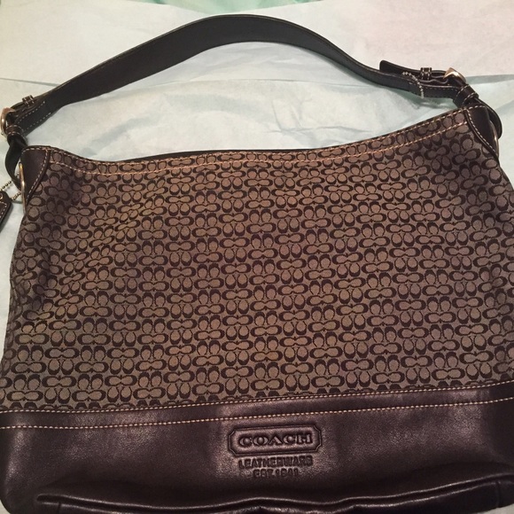 ⭐️⭐I hour flash Sale‼️Coach Navy purse