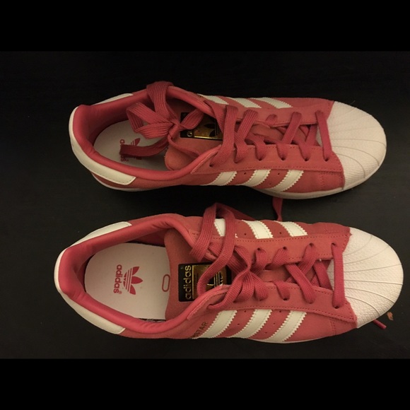 Adidas Sneakers
