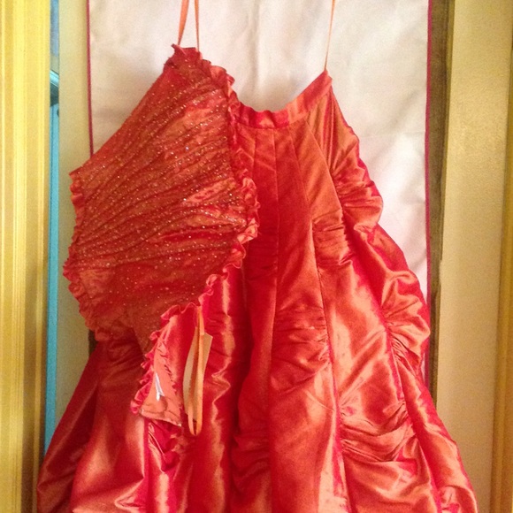 Engaging dress