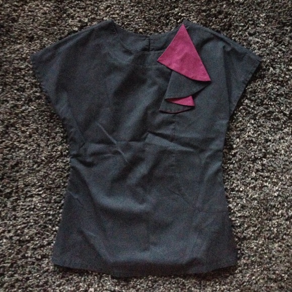 Ruffled office top