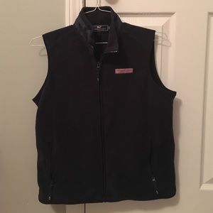 Boys L vineyard vines fleece vest