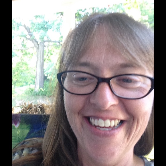 Meet your Posher, Mary - Picture 1 of 1