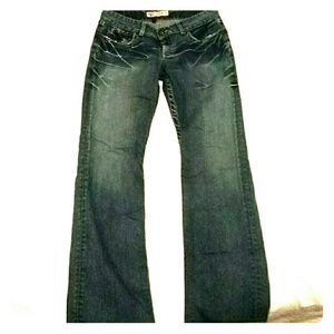 Buckle BKE jeans size 32x31 1/2. Culture bootcut