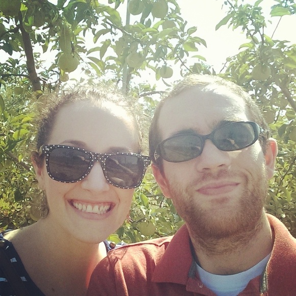 Meet your Posher, Rachel - Picture 1 of 1