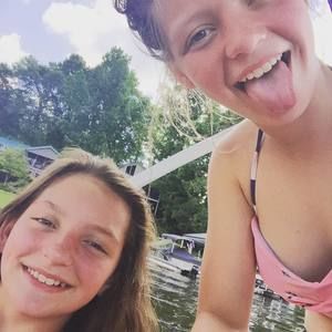 Meet your Posher, Kelsie