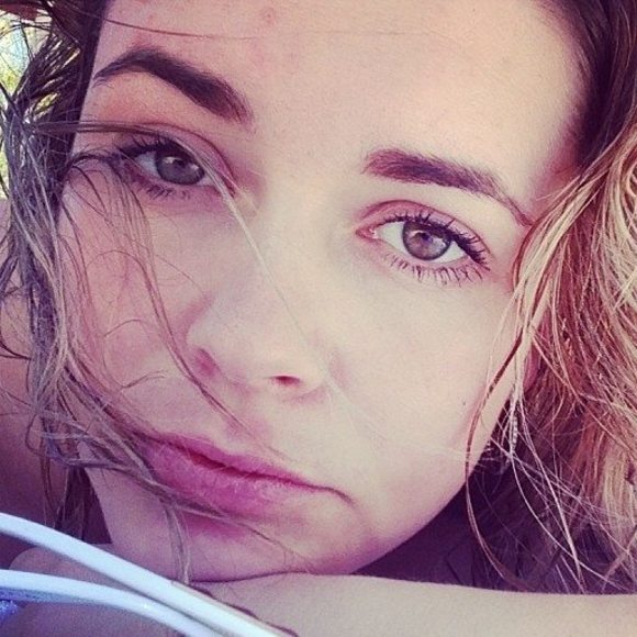 Meet your Posher, Natalia - Picture 3 of 4