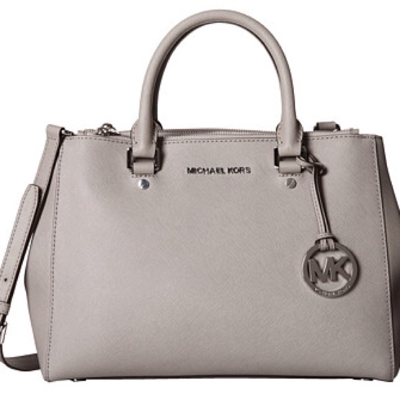 Michael Kors Sutton (Small) Saffiano purse